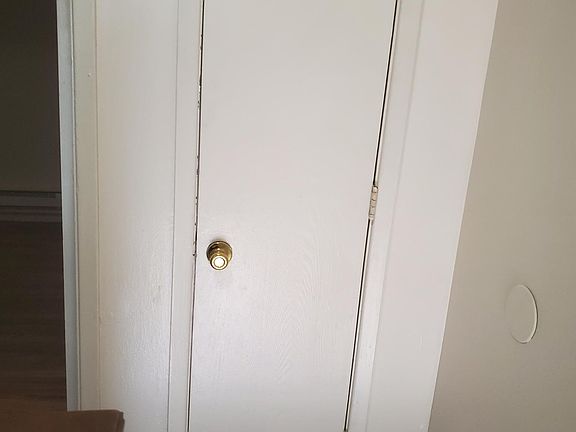 2nd image of 184 Monte Largo Dr NE #2