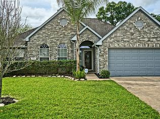 1211 S Teal Estates Cir, Fresno, TX 77545