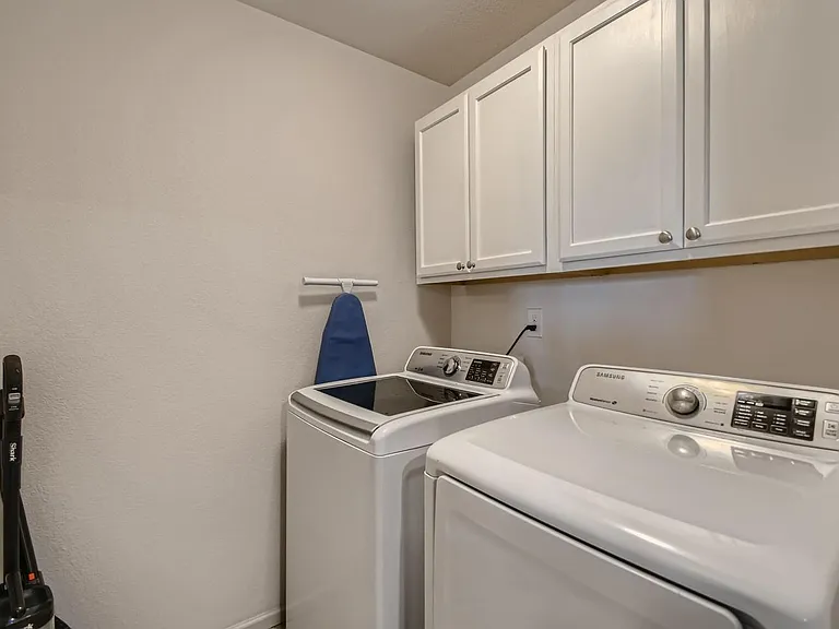 2808 Summer Day Ave — Photo 30