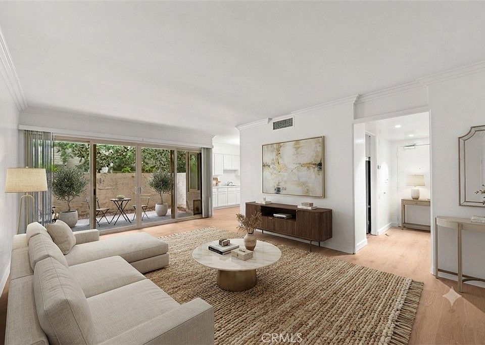 1st image of 985 E California Blvd