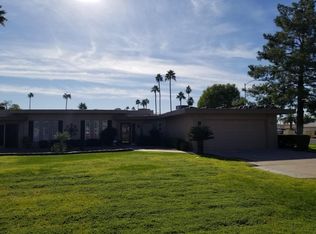 10651 W Hutton Dr, Sun City, AZ 85351