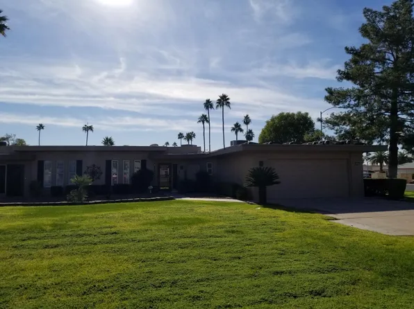 10651 W Hutton Dr, Sun City, AZ 85351