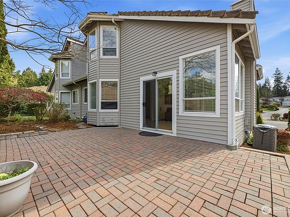 2nd image of 2000 Village Green Drive #16