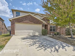 15936 Blaketree Dr, Fort Worth, TX 76177