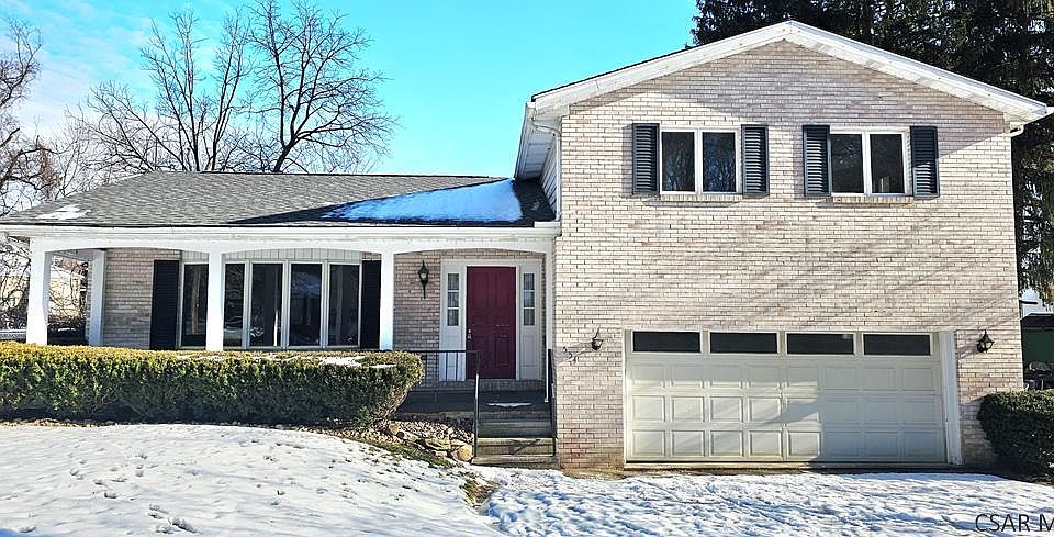 1st image of 554 Duwell St