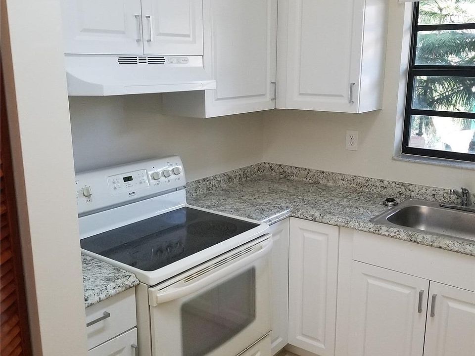 1st image of 20505 NW 15th Ave #7