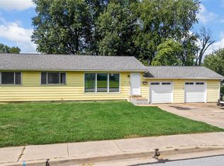 511 Danny Ln, O'Fallon, MO 63366
