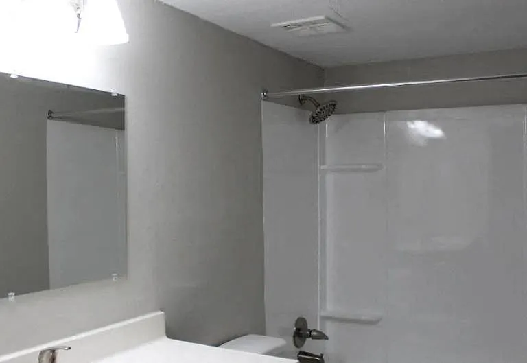 Tuscany Village Apartments — Photo 27