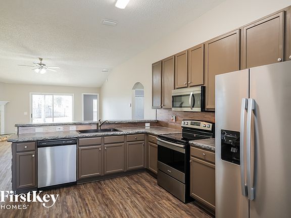 5th image of 2566 Woodhaven Ct