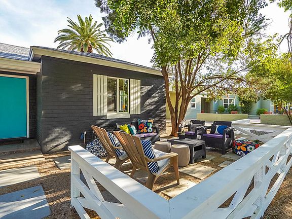 Black & White Beauty