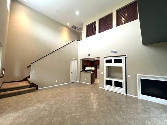 4th image of 12346 Hollyhock Dr Unit 4