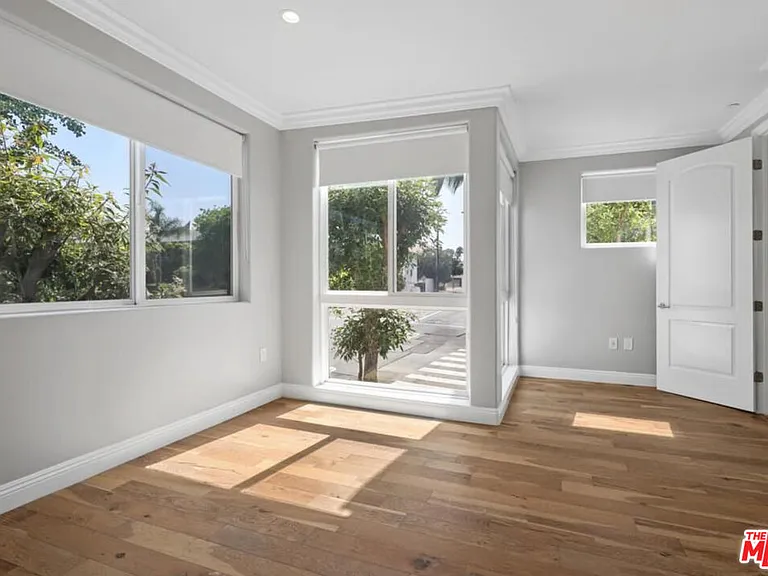 1283 Havenhurst Dr #101 — Photo 15
