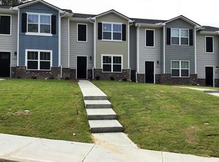 4466 Pinscher St, Union City, GA 30291