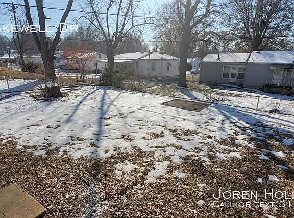 4th image of 1136 Bakewell Dr