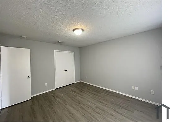 4611 Wedgewood Dr — Photo 8