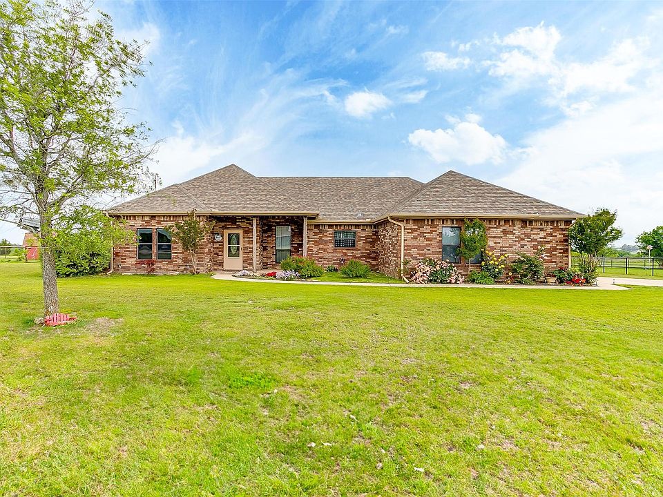 1st image of 237 Dove Hill Ln