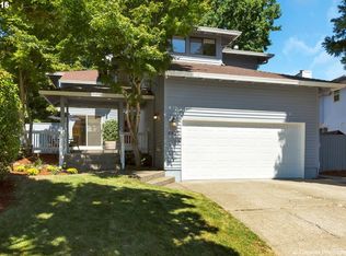 9925 SW Kent Ct, Tigard, OR 97224