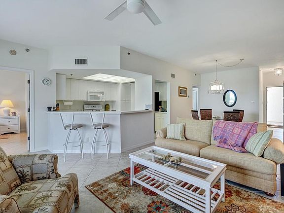 5th image of 4130 Bayhead Dr APT 102