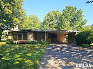 5639 Country Acres Ln, Metropolis, IL 62960