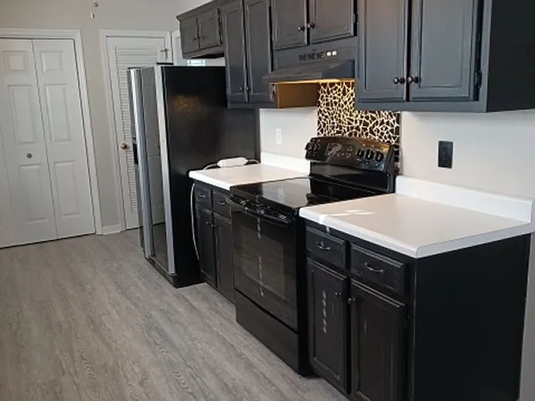 2860 Maple Cir — Photo 5