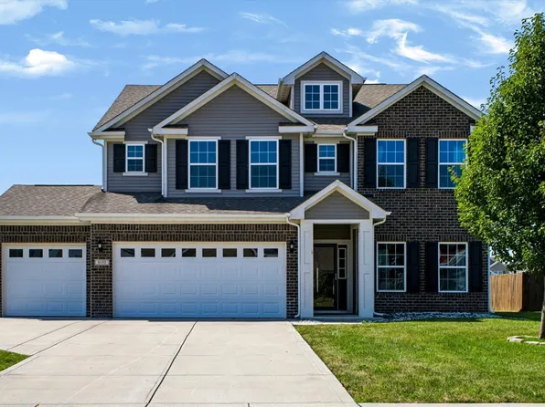 8153 Brookville Way, Avon, IN 46123