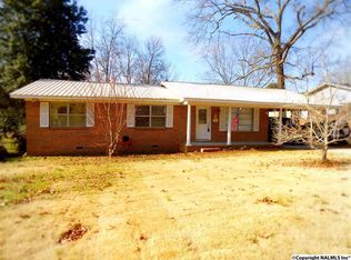 435 10th St NW, Arab, AL 35016