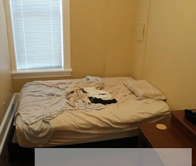1547 W Blackhawk St #4C — Photo 8