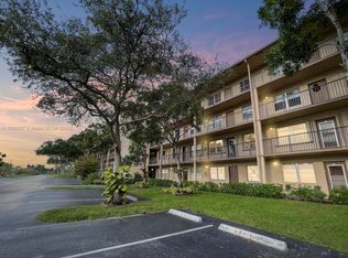 551 SW 135th Ave APT 212B, Pembroke Pines, FL 33027