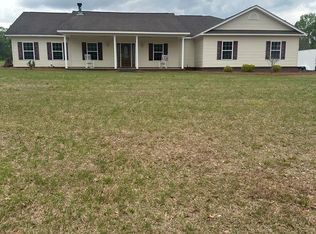 384 Wtr Trl, Willacoochee, GA 31650