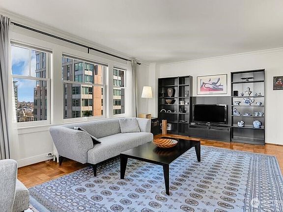 4th image of 1017 Minor Avenue #1303