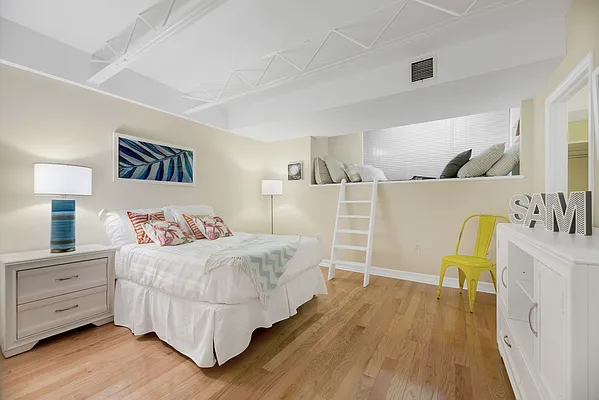 Sold by Brown Harris Stevens | media 9