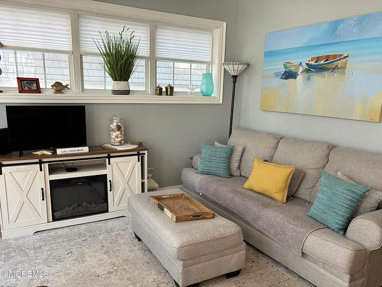 43 Ocean Ave — Photo 8