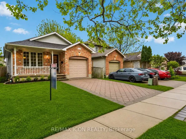 238 Fleming Dr, London, ON N5V 4Y9