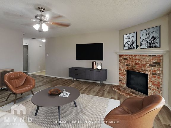 5th image of 1613 Forest Oaks Way