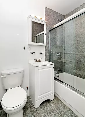 Rented by REAL New York | media 12