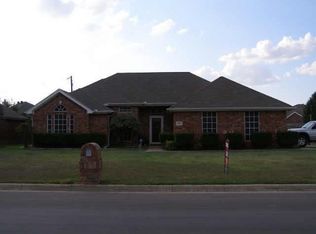 800 Irene St, Burleson, TX 76028