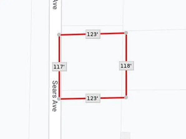 518 Sears Ave, Waveland, MS 39576