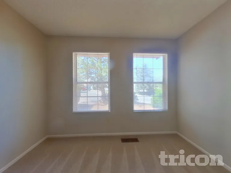 8840 Sopwith Blvd — Photo 10