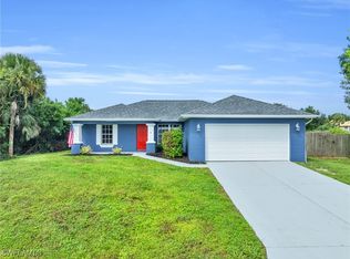 6015 Vera Ave N, Lehigh Acres, FL 33971