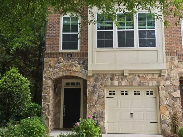 217 Penley Cir, Raleigh, NC 27609