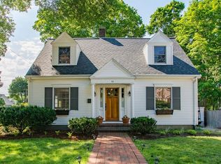 46 Emmons St, Franklin, MA 02038