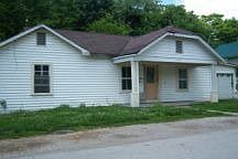 2nd image of 207 Montgomery Ave