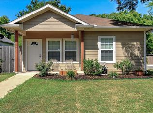 1106 S Walnut St, Sherman, TX 75090