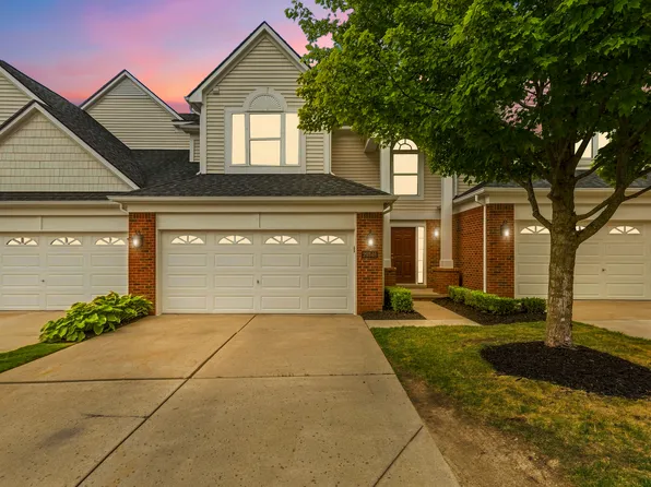 29348 Douglas Dr, Novi, MI 48377