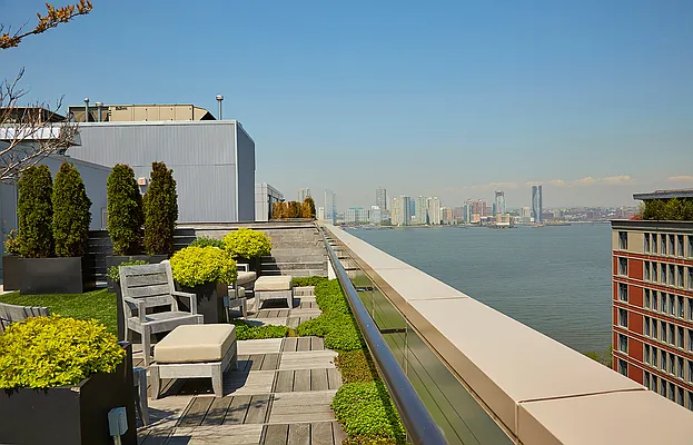 Sold by Corcoran | media 24