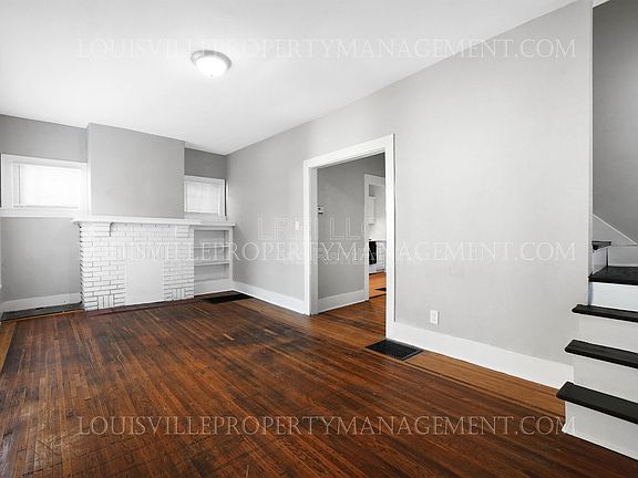 3rd image of 3100 Grand Ave