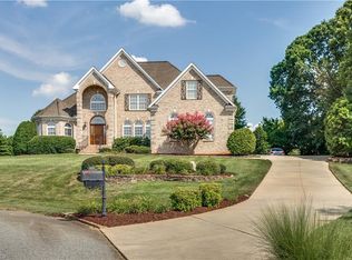 8201 Damson Ct, Oak Ridge, NC 27310