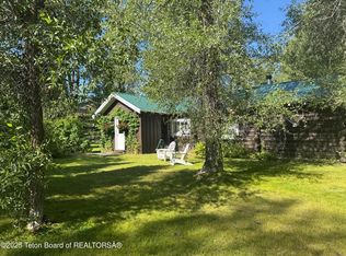 5490 W Blue Mountain Rd, Wilson, WY 83014