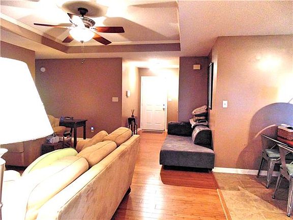 3rd image of 1303 Wennona Dr