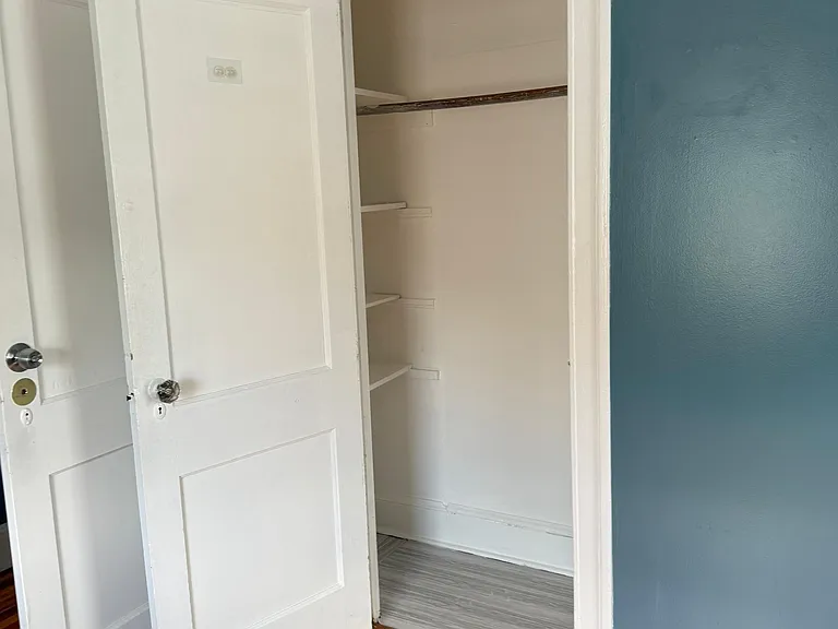 290 Roberts Ave #2 — Photo 23